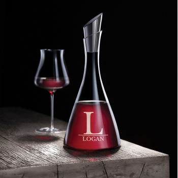 Personalized Decanter With Platinum Stopper - Logan Design by Wine Enthusiast